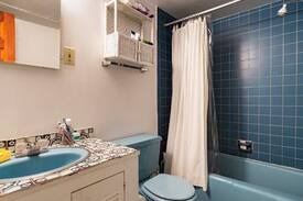 Capitol Hill House | Comfy Room on Capitol Hill by Eastern Market