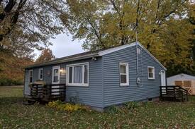 Fredonia Cabin | The Blue House