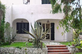 Tortoreto Lido Apartment | Villa Mirì | fronte mare con giardino