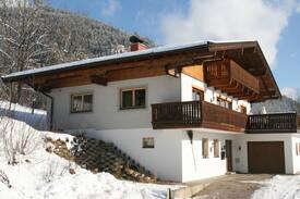 Furth Villa | Spacious luxurious 16 bed chalet near Zell/Kaprun.