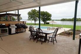 Trinity House | Water Front home on Lake Livingston Texas