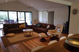 East Augusta House | Club Gusta Holiday House - East Augusta WA