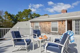 Chatham House | #618: Recently Remodeled, Gorgeous Sunroom, Rooftop Deck, Dog Friendly!