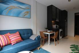 Singapore River Apartment | Tasteful & Cozy 1BR Apartment in Tiong Bahru