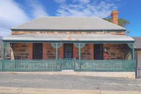 Burra House | Burra Bed and Breakfast - Historical Cottage