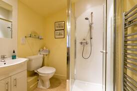 Lugwardine Bed & Breakfast | The Steppes B&B Blue Room