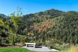 Pineridge House | Large and luxurious monthly rental in Park City UT
