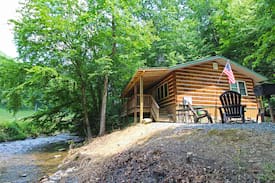 Alarka Cabin | ALARKA CREEK HIDEAWAY