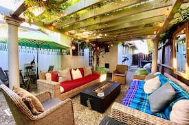 Lower State Cabin | La Petite Maison Blanche. Perfect cozy getaway!