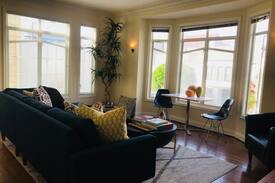 Marina District Apartment | Quintessential Marina SF 1 Bedroom Apartment!