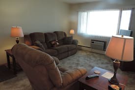 Minot Apartment | Lodge 2022 #1 Everything in Minot