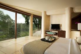Sayan Villa | Villa Kamaniiya One Bedroom