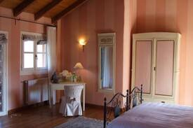 Invorio Bed & Breakfast | Relais tenuta del 700