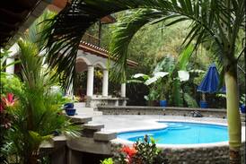 El Cerro Villa | 3BR House of Dancing Monkeys!