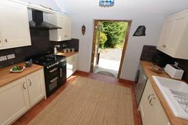 Aberaeron House | River Aeron Barn, (with hot tub)