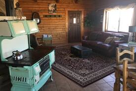 Bruneau Bed & Breakfast | Owyhee Bed & Breakfast- Double Bed Room