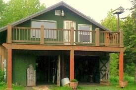 Ashland House | Quiet and Private 5 acres Estate.