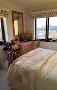 Kendal House | Beautiful Room & Private Bathroom- Hayfell Rise