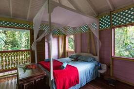Manzanillo House | Casa Turquesa tranquil Jungle Home