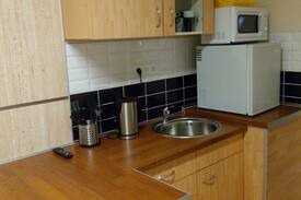 Prague 13 Apartment | Комната "ПРОВАНС". Метро,парк.