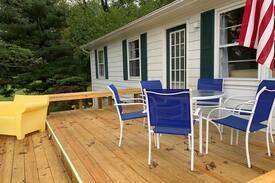 Keswick Cabin | Wine country cottage on 50 acre horse farm