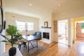 Armidale City Centre House | Yellow Door - city centre hideaway