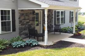 Laurelton Bed & Breakfast | Breezy Timbers Bed & Breakfast - Room 3