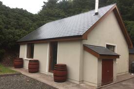 County Cork House | 2 private rooms with spacious living area
