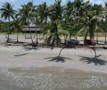 Gaspar Hernandez Villa | Totally free access to our private beach