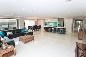 Rosebud House | Sea Lounge - fantastic family holiday house