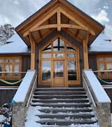 East Kootenay Cabin | Waterfront Cabin on Lake Lillian