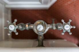 Rivermont Apartment | Vintage Flat in Rivermont Historic District