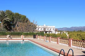 Betera Villa | MASIA CON PLANTACIÓN DE NARANJOS