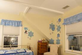 Hamburg House | Hamburg House --- "Snow Day!" Room