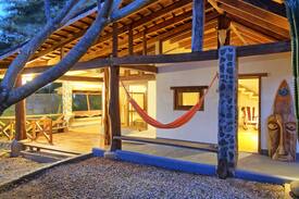 Tamarindo House | Casa Mambo - Tamarindo Surf House