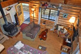 Brookings Cabin | Karen's Cozy Log Cabin