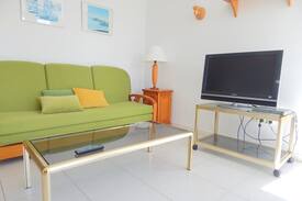 Tamariu Apartment | 8158 - Luminoso Apartamento con jardín y piscina
