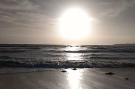 Shellharbour House | Sweet Spot - Shellharbour Village - Walk to beach