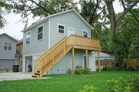 Lawsona - Fern Creek House | Downtown Orlando, Florida detached apartment.