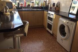 Hall Green House | HALL GREEN, B28 single room, wi fi, parking, shops
