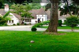 New Canaan House | One Of A Kind French Manor-1 Hr NY-Pool-Film set