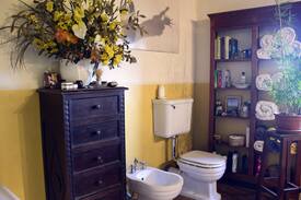 Twist Bed & Breakfast | Casa Barbagianna Arte - Florence - Tuscany