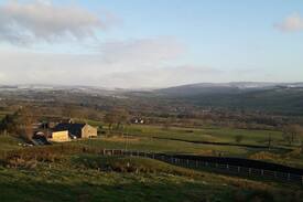 Ilkley House | Secluded and cosy moorside bothy