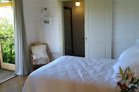Milford Bed & Breakfast | MEZZANINE - The Old Church B&B