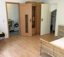 Holthausen Apartment | 1 Zimmer Wohnung, ruhige Gegend, Bus/Bahn/Läden