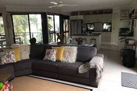 Coolum Beach House | Elly Family Coolum Beach Retreat