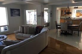 York County Cabin | Luxurious cottage on beautiful Oromocto lake!