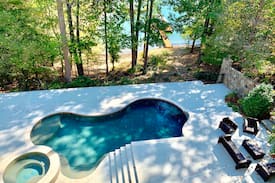 Flowery Branch House | Margarita Manor private luxury on Lake Lanier