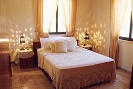 Anafotida House | Ithaki Holiday Home I Anafotia Village Larnaca