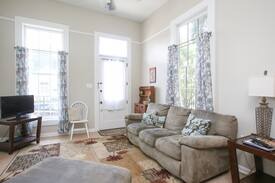 Saint Thomas Development Apartment | Lower Garden District Apartment
